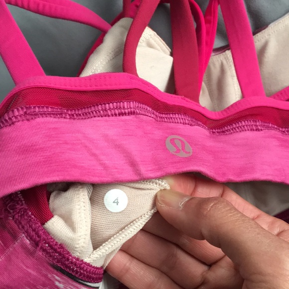 Lululemon energy exhale bra size 4. Euc - Picture 3 of 3